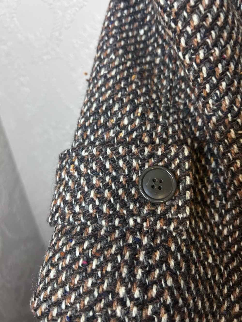 Classic Tweed Trench Coat in Black & White Vintage Saxton Hall wool coat 6 - Picture 7 of 8